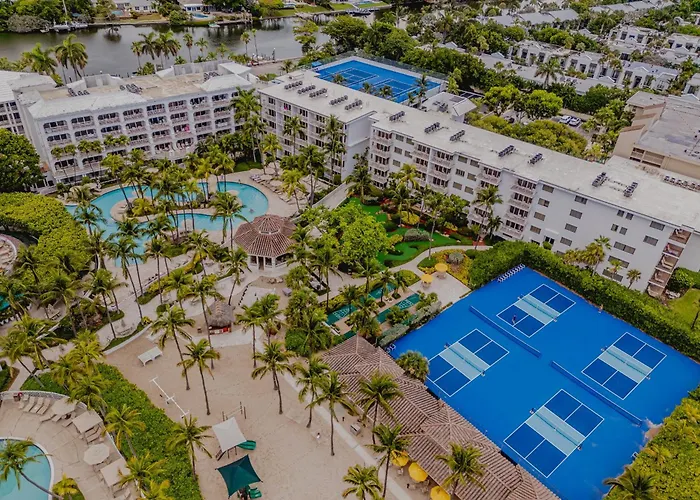  Lago Mar Beach And Club