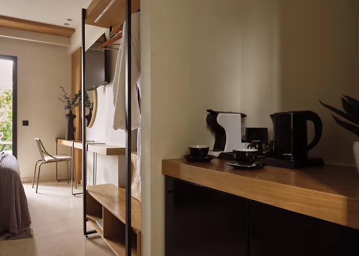Nikon Boutique Hotel