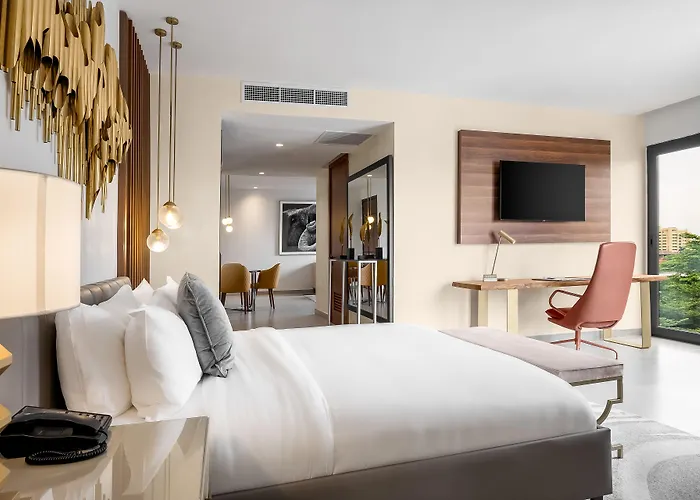The Art Hotel