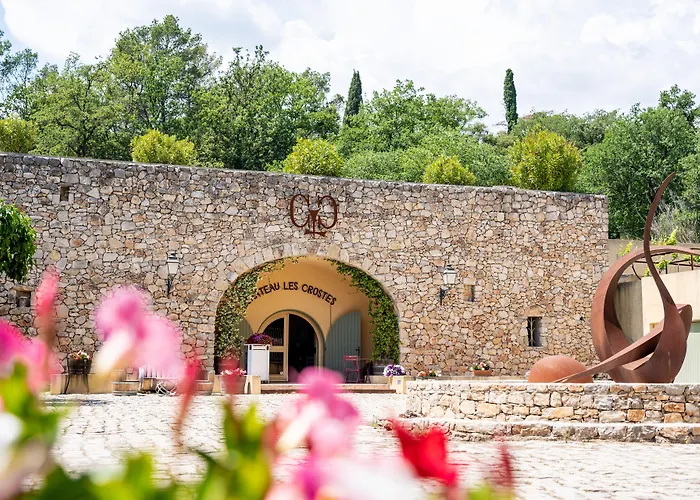 Château les Crostes