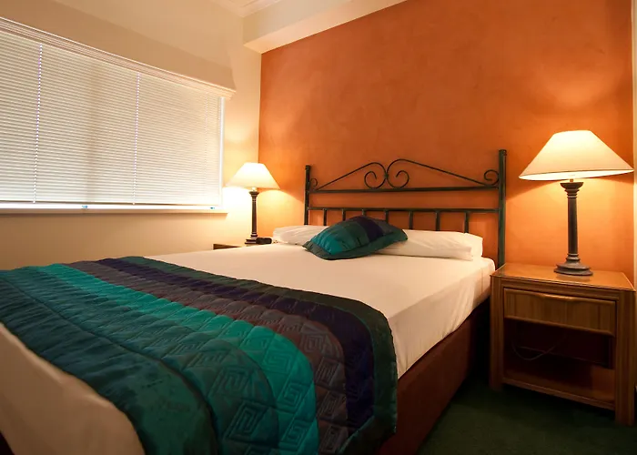 Mid City Luxury Suites