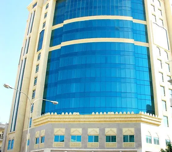 Jacuzzi hotel: Grand Regal Hotel