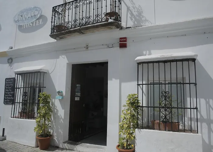 Wake Up In Tarifa Hostel & Restaurant Lounge