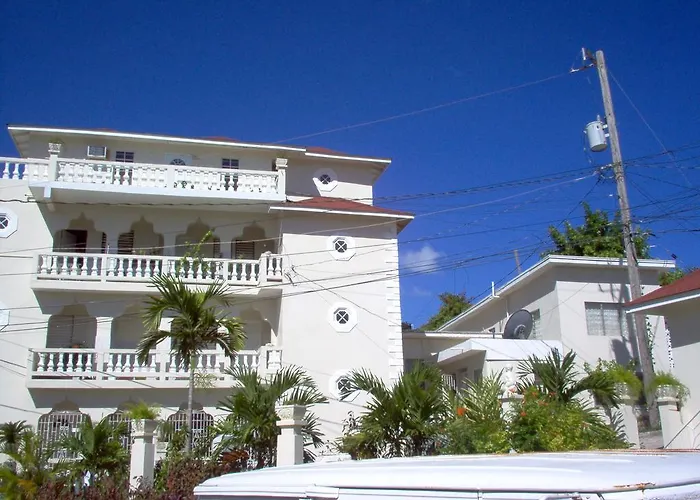 Guest house: Bethel Court Guesthouse