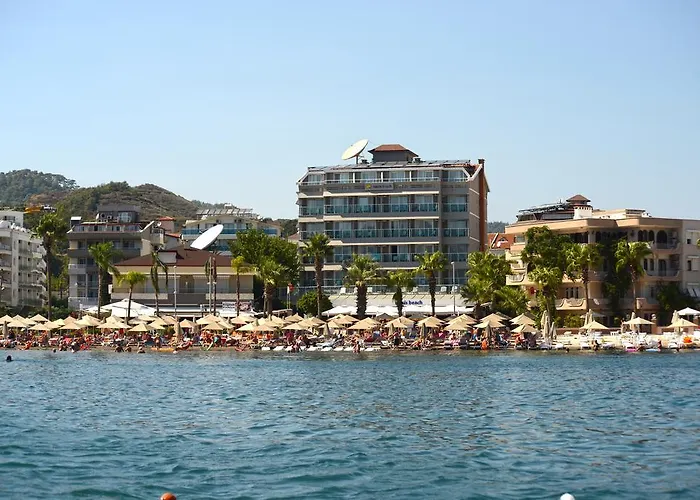 3 sterren hotel: Maris Beach Hotel