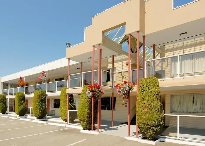 Pets Allowed Hotel Grouse Inn