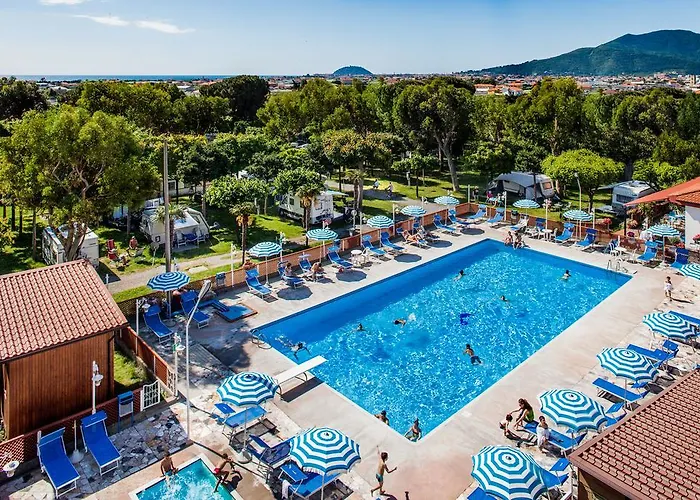 Hotel sulla spiaggia: Camping Baciccia