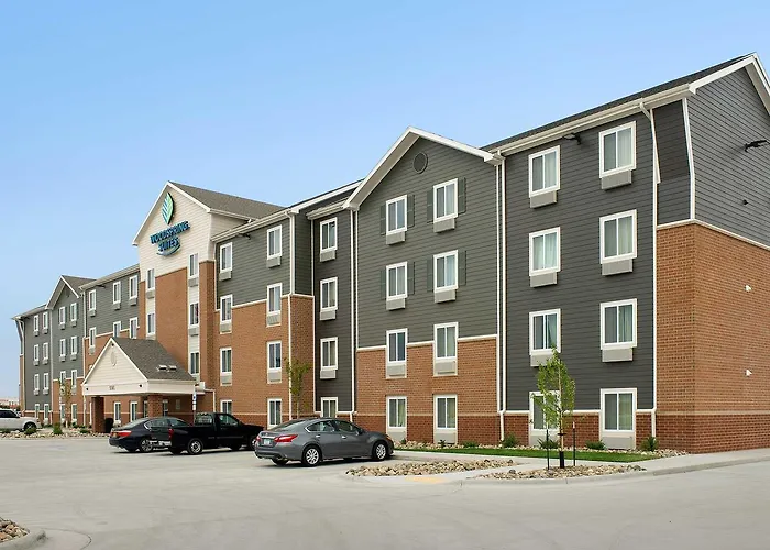 Hotels with a view Woodspring Suites Fargo North Near Ndsu