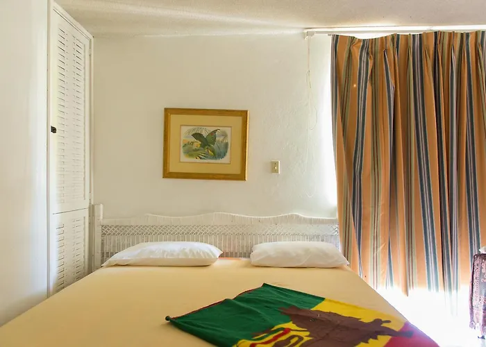 Self catering: Beach Condos -Montego Bay Club Beach Resort