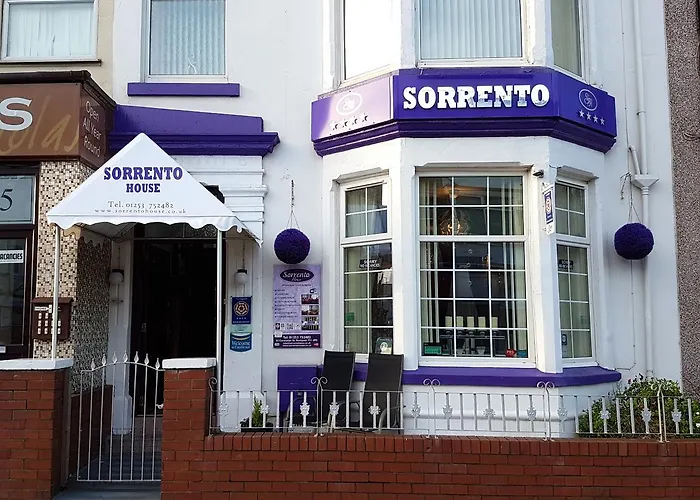 Guest house: Sorrento House