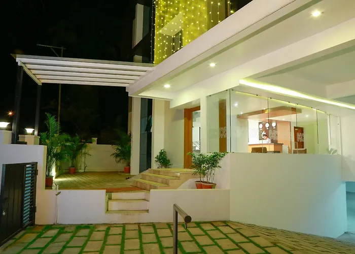 Cheap hotels Orionis Kannur