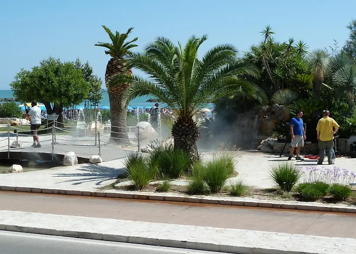 Hotel vicino al College: Albergo Girasole