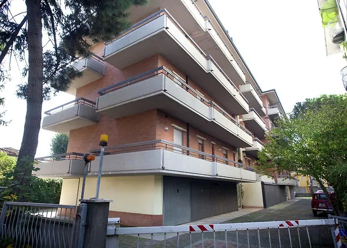  Residence Holiday