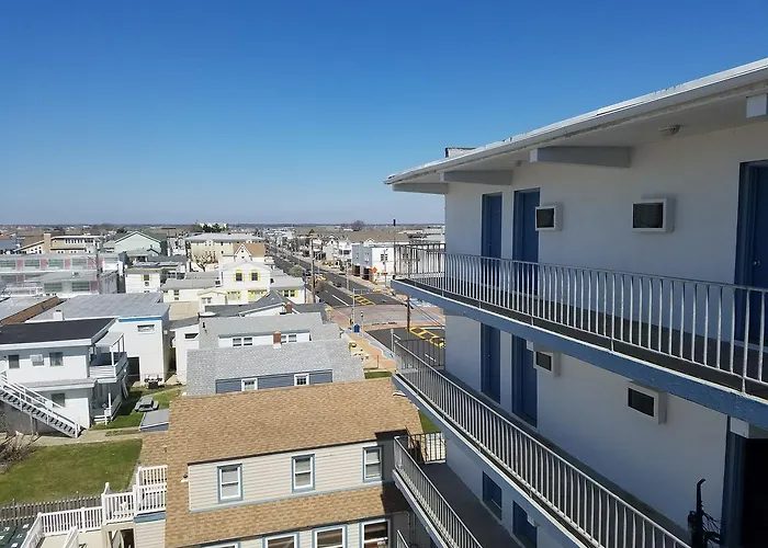 Motel: Newport Beach Resort