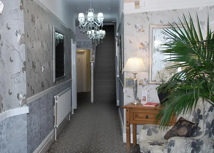 4 star hotel: Brincliffe Hotel