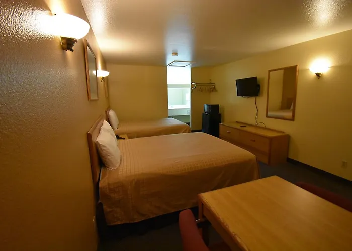 Motel: Americas Best Value Inn San Antonio/Lackland Afb