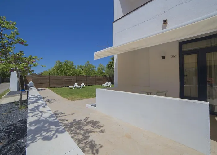 Casa Del Mar Hotel & Apartaments