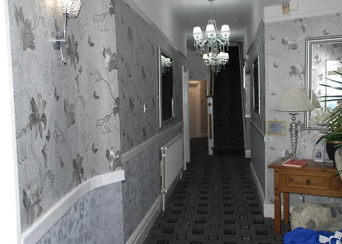 4 star hotel: Brincliffe Hotel