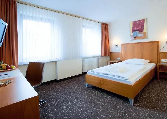 3-Sterne-Hotel: Hotel Carlton