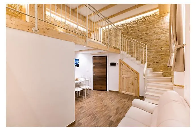 Ludovica'S Apartment