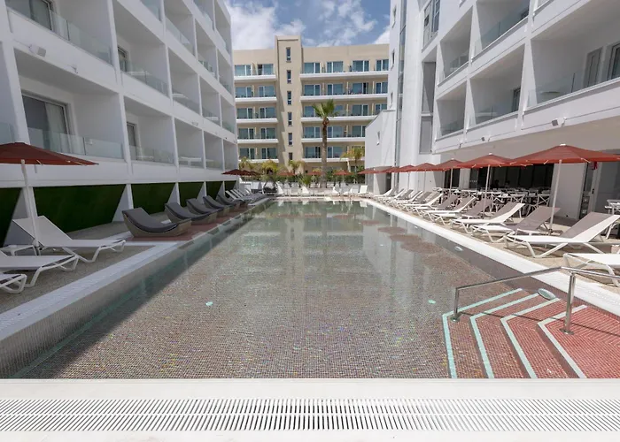 Kokkinos Boutique Hotel