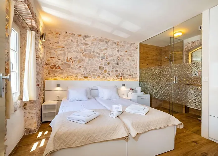 Idassa Palace Rooms