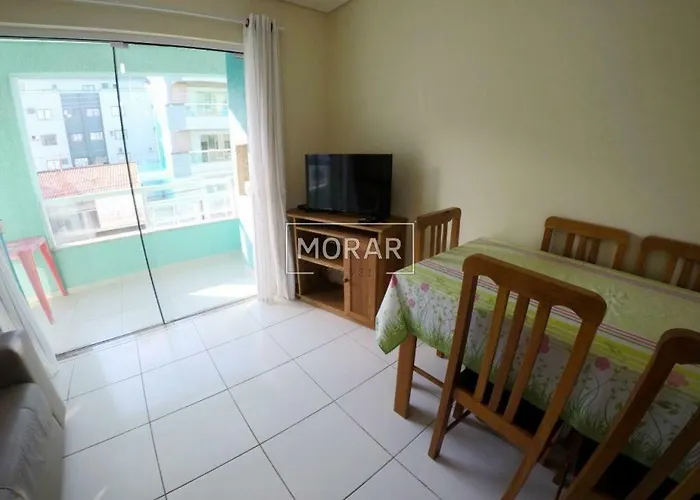 Aluguéis de temporada: Apartamentos Praia Azul Bombas