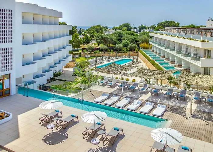 Hotel: Inturotel Cala Esmeralda Beach Hotel & Spa - Adults Only