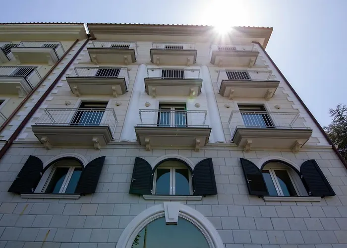 Le Fratte Luxury Home
