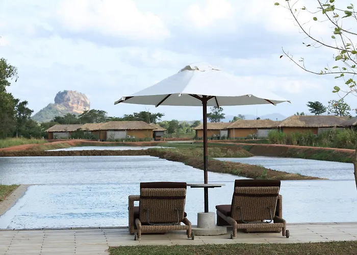 Water Garden Sigiriya - 30 Chic Designed Private Villas Overlooking Sigiriya