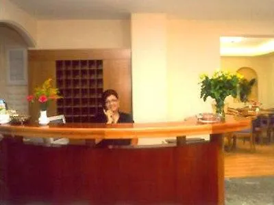 Avra Hotel