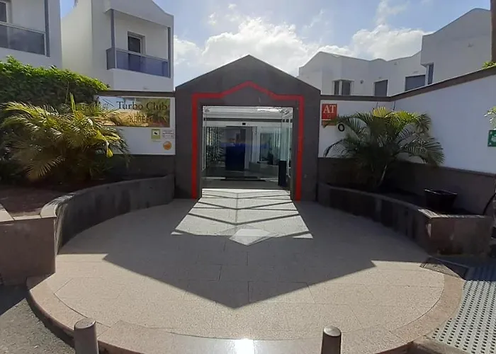 Hotel sulla spiaggia: Turbo Club