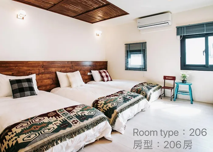 Chuanfanrock Haku Beach Days Inn